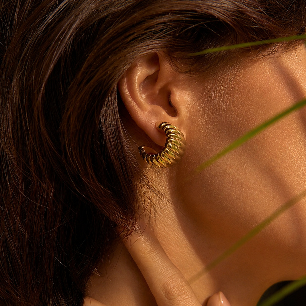 Lightweight Sculptural Stud Earrings – 18K Gold Plated Sterling Silver