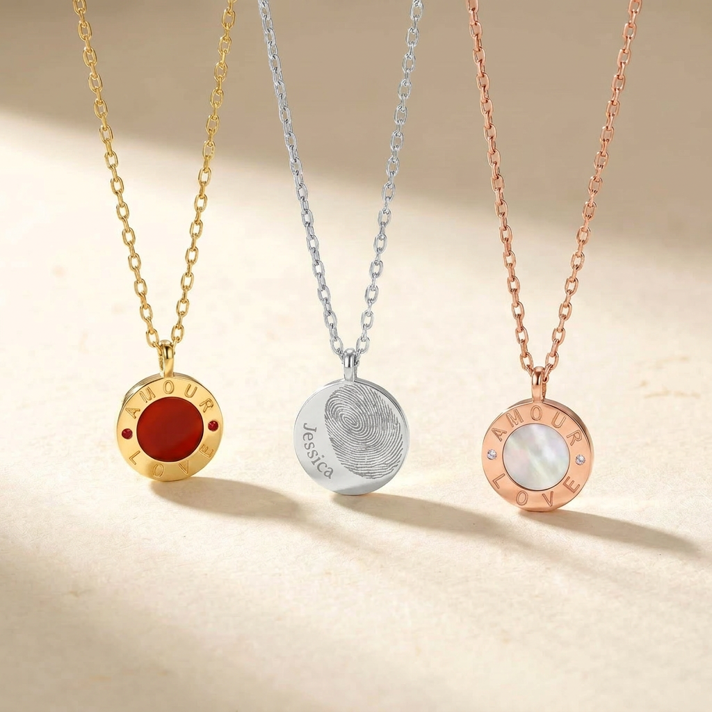 Love Amour Necklace | Gemstone Circle Pendant with Red Agate, Malachite, Black Agate or Mother of Pearl